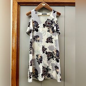 Sugarlips floral cold shoulder dress size small